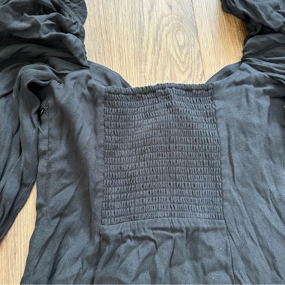 Aritzia Wilfred Black Novella Long Sleeve Mini Dress SZ 8 Puff Sleeve Crepe NEW - Picture 13 of 13